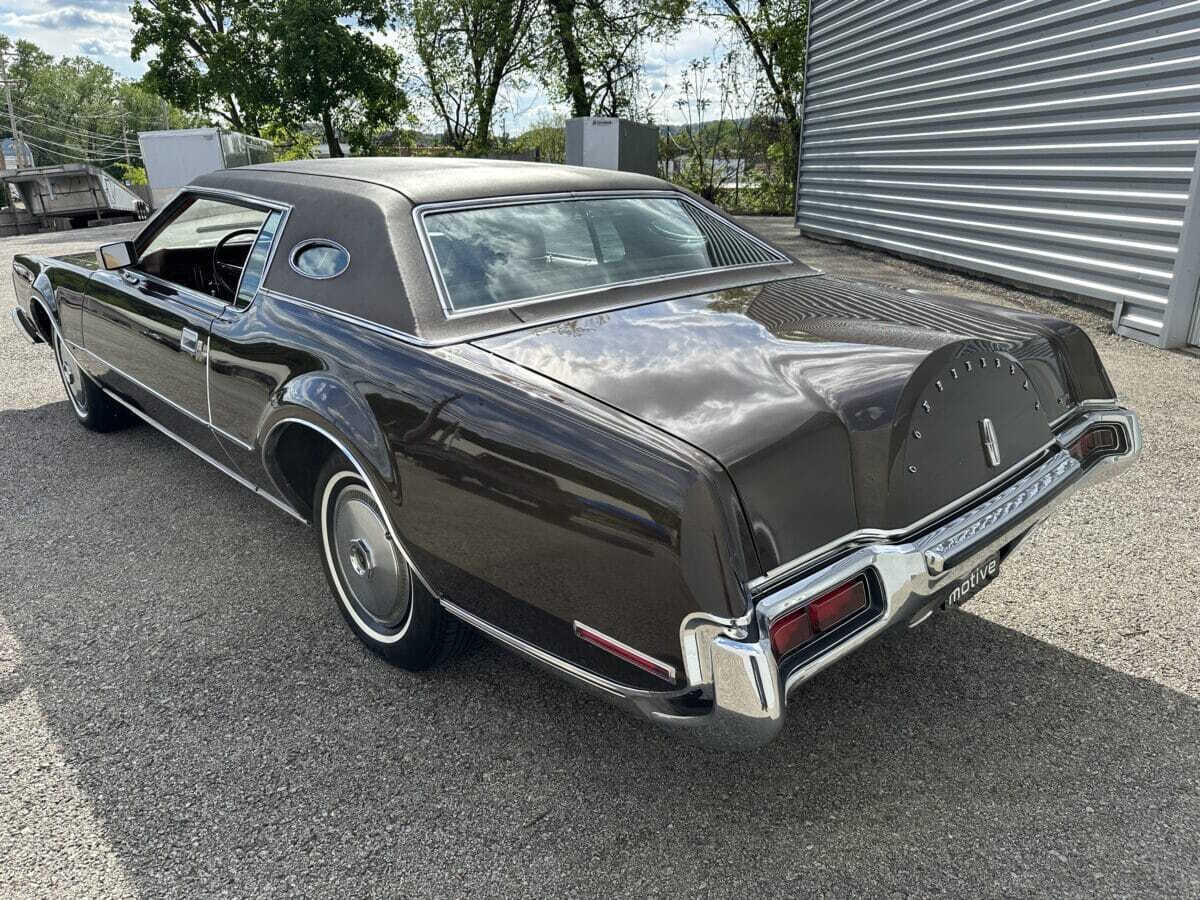 1973 Lincoln Continental 72