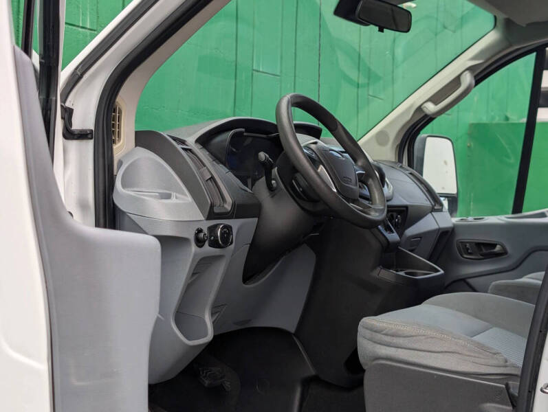 2015 Ford Transit