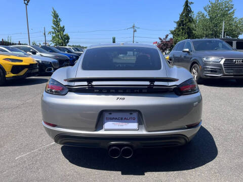 2017 Porsche 718 Cayman