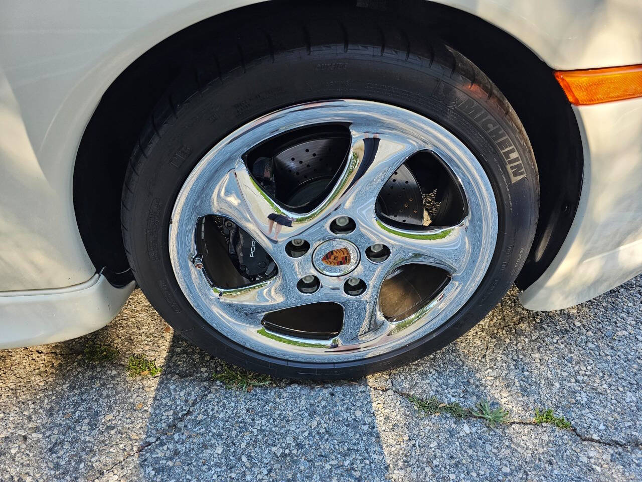 2001 Porsche 911 56