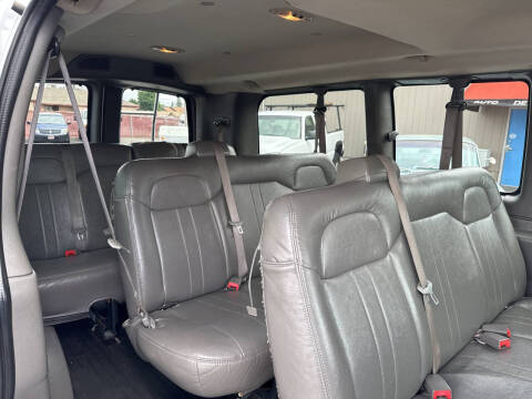 2015 Chevrolet Express LS 2500
