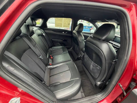 2021 Kia K5