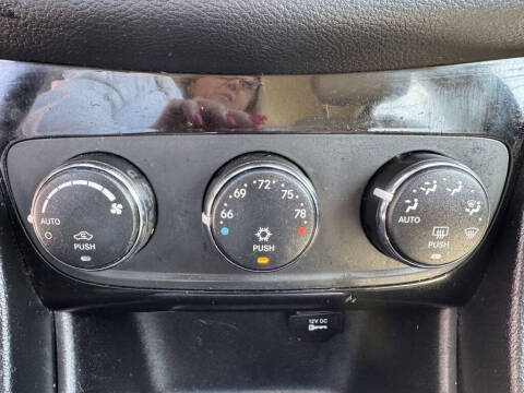 2013 Chrysler 200 Limited