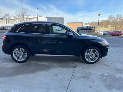 2020 Audi Q5 quattro Premium Plus 45 TFSI