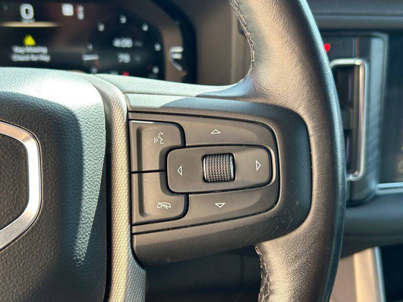 2023 GMC Yukon XL Denali