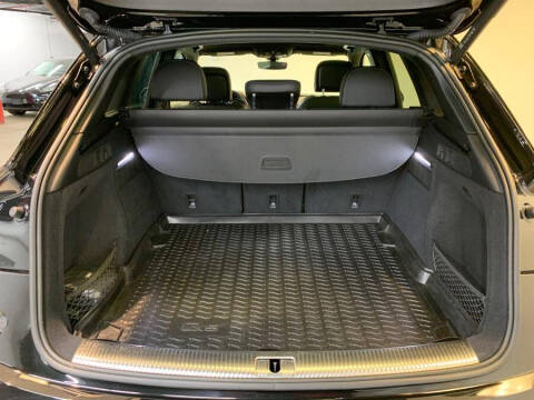 2022 Audi SQ5 3.0T quattro Premium Plus