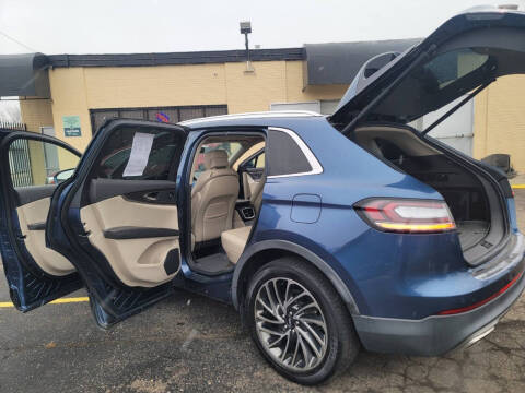 2019 Lincoln Nautilus Reserve