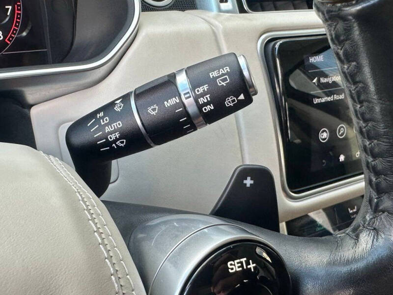 2020 Land Rover Range Rover P525 HSE