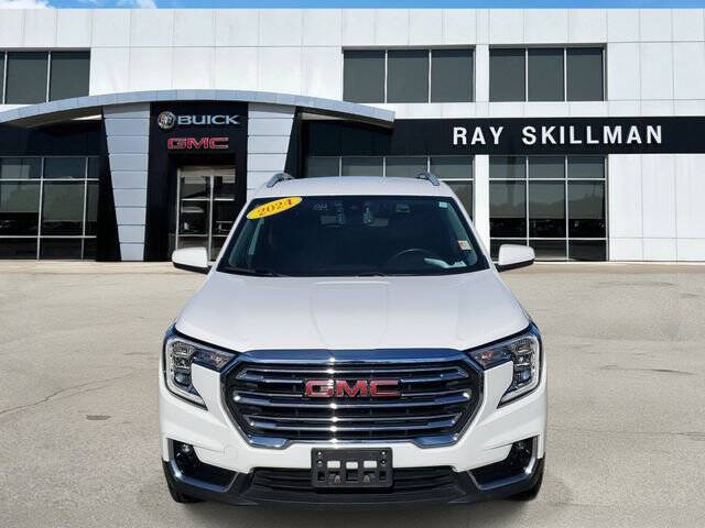 2024 GMC Terrain SLT