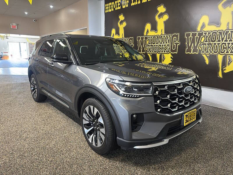 2025 Ford Explorer Platinum