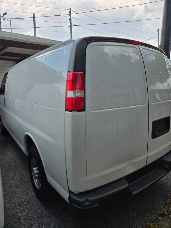 2020 Chevrolet Express 2500