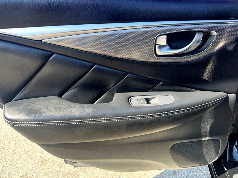 2017 Infiniti Q50 2.0T