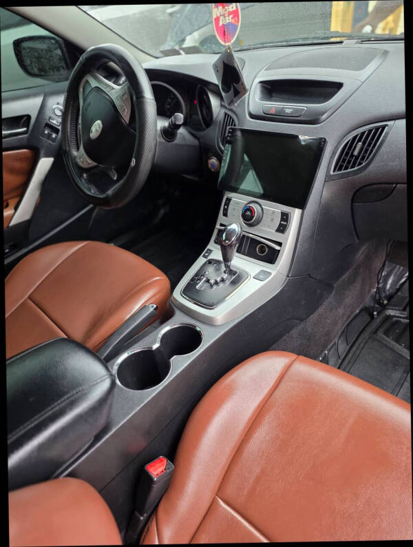 2010 Hyundai Genesis Coupe