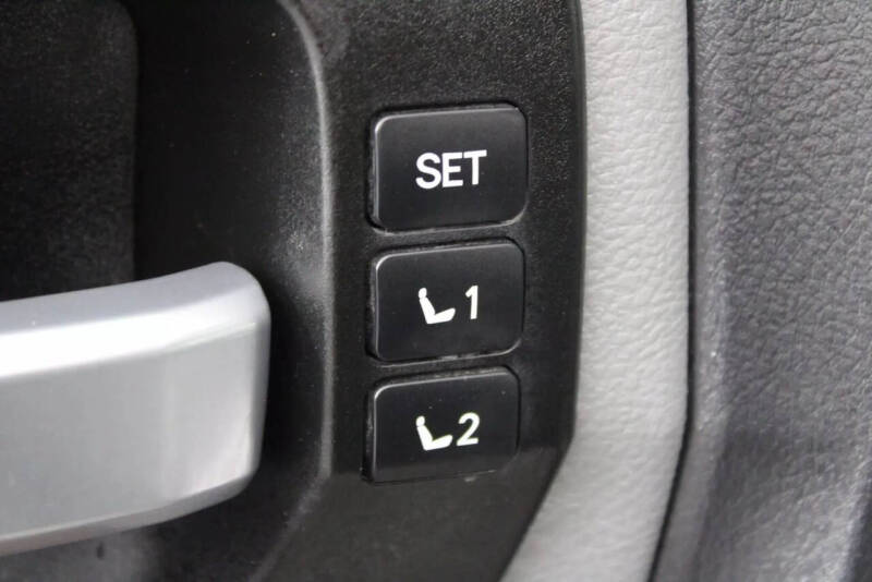 2016 Toyota Sequoia Platinum