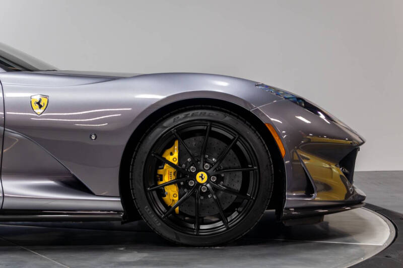 2021 Ferrari 812 GTS