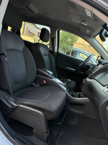 2019 Dodge Journey SE