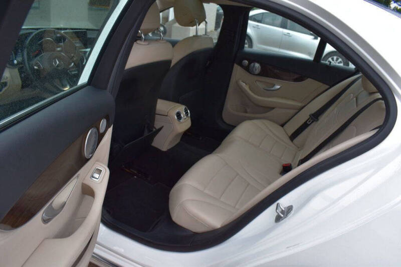 2015 Mercedes-Benz C-Class C 300