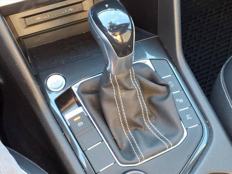 2022 Volkswagen Tiguan SEL R-Line 4Motion