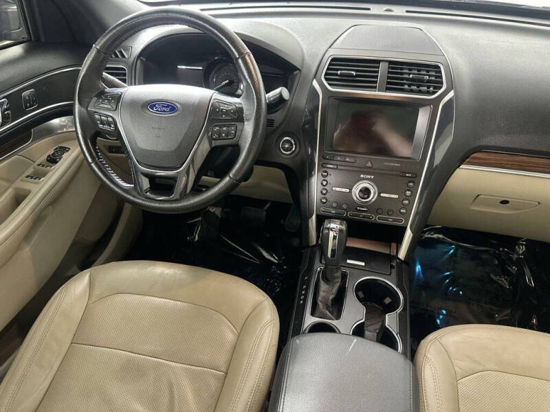 2019 Ford Explorer Limited