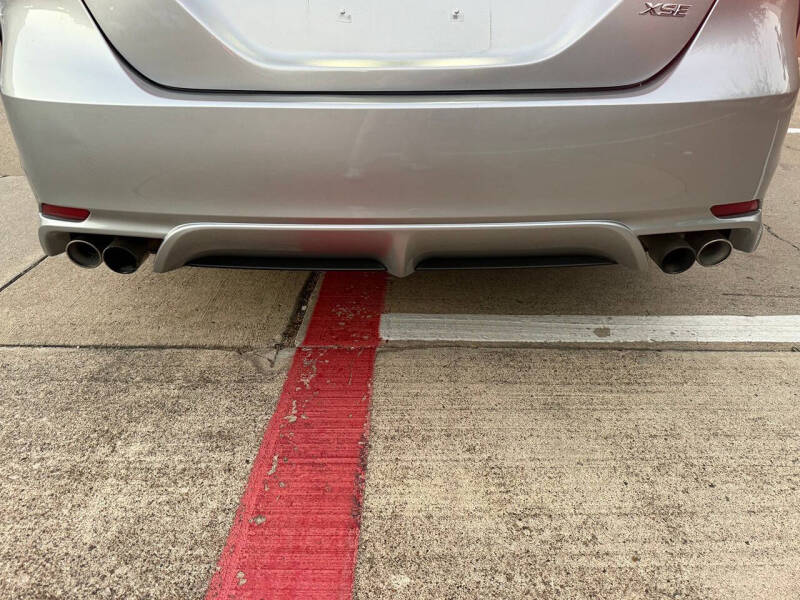 2020 Toyota Camry XSE