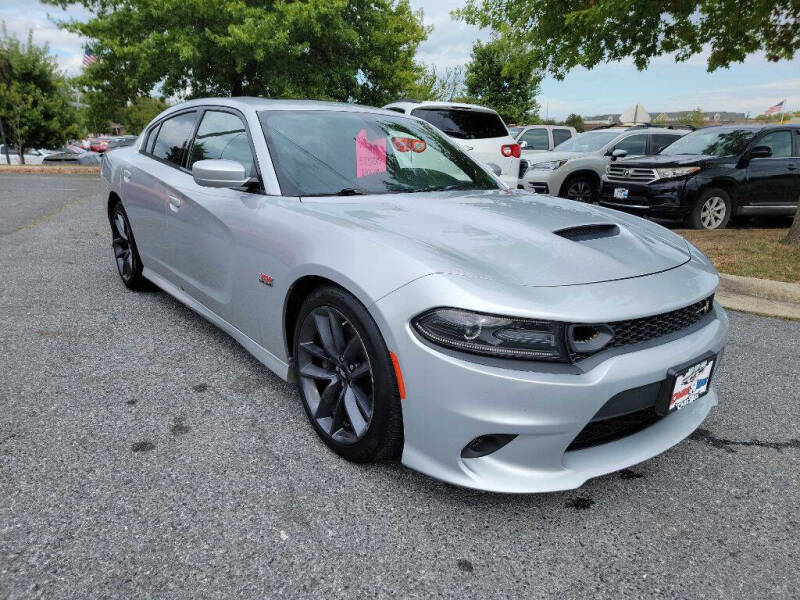 2019 Dodge Charger R/T's photo