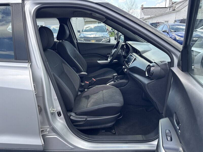 2020 Nissan Kicks SV