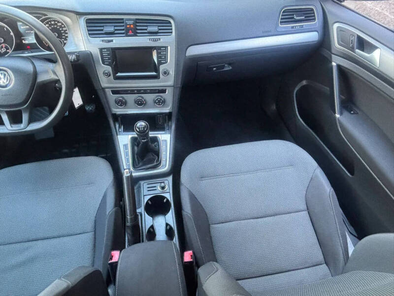 2015 Volkswagen Golf