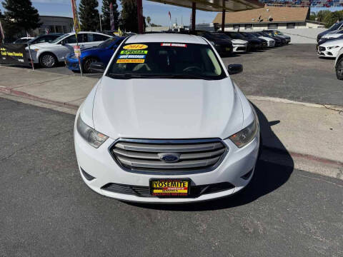2014 Ford Taurus SE