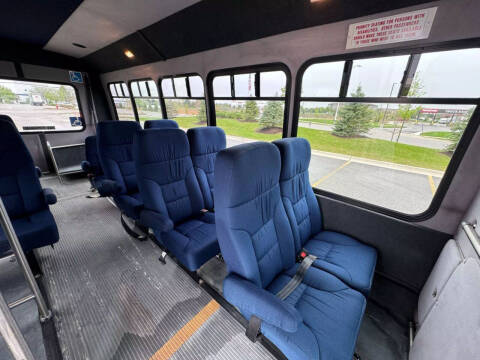 2011 Ford E-Series E-450 SD