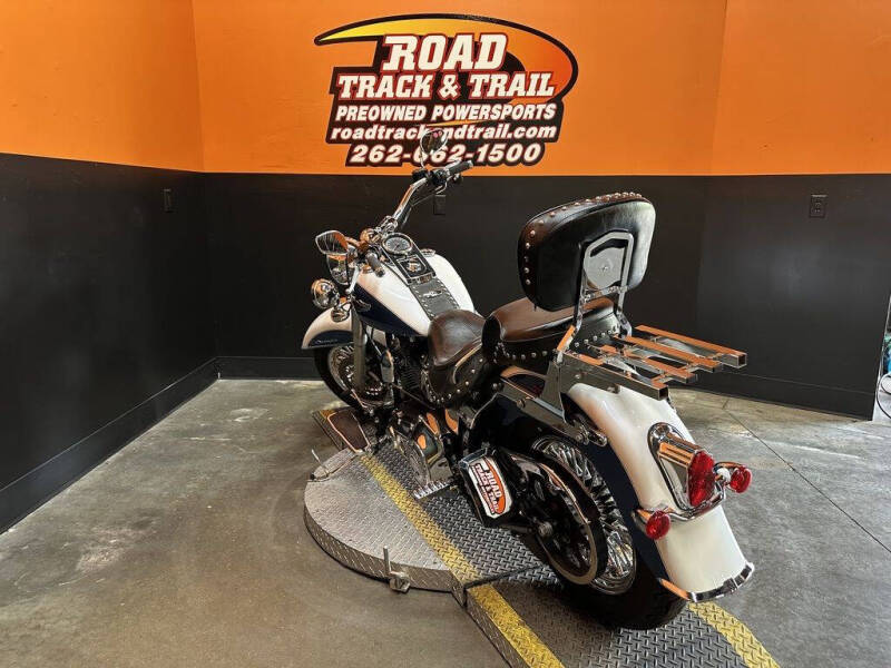 2005 Harley-Davidson FLSTN - Softail Deluxe