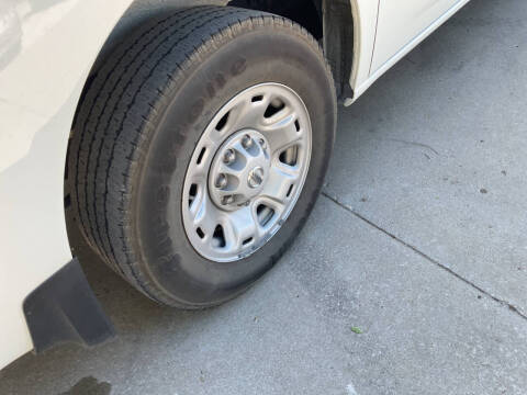 2021 Nissan NV 2500 HD SV