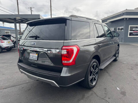 2020 Ford Expedition XLT
