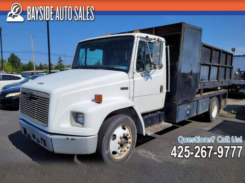 2000 Freightliner FL60 for sale at BAYSIDE AUTO SALES in Everett WA