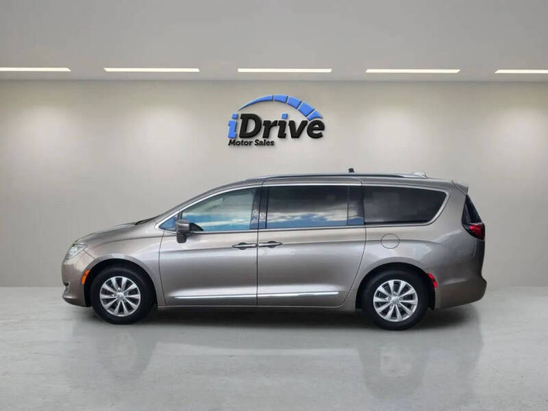 2018 Chrysler Pacifica Touring L Plus