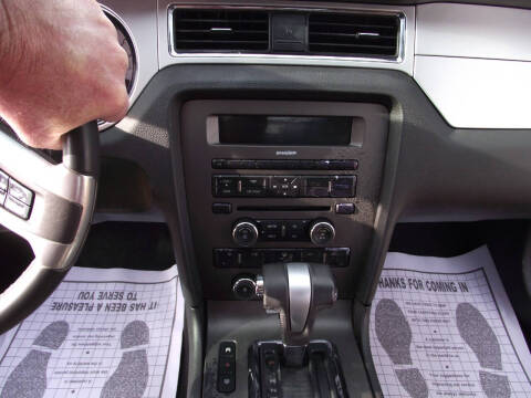 2010 Ford Mustang V6