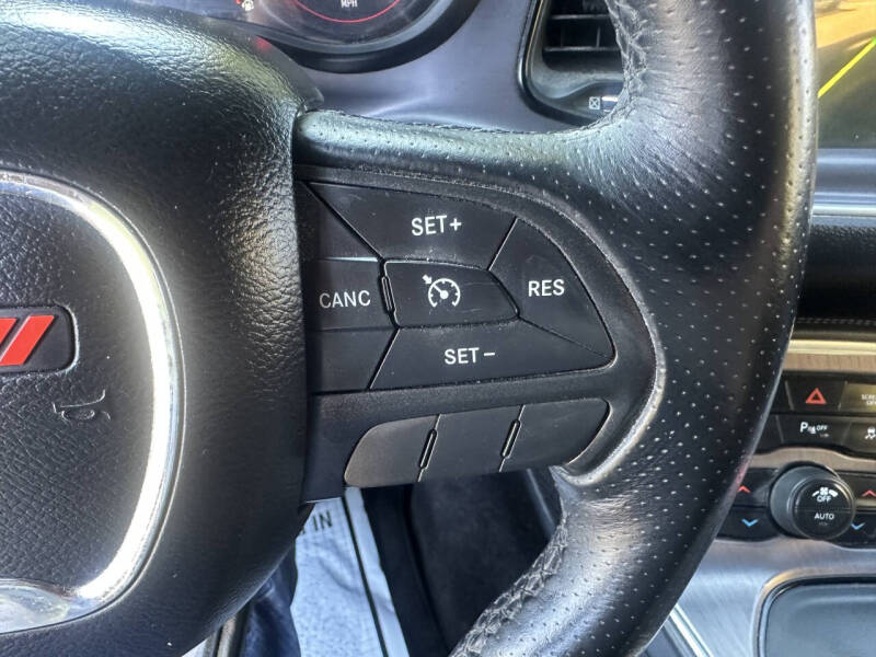 2017 Dodge Challenger