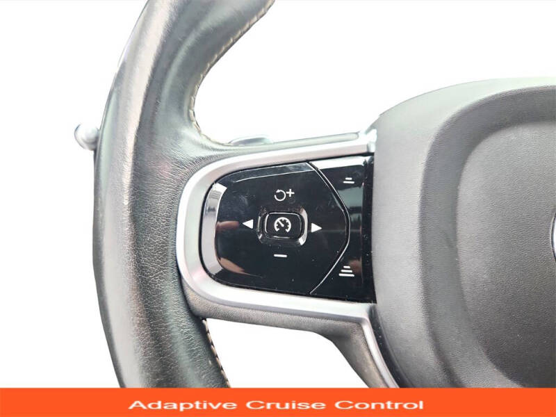 2019 Volvo S60 T6 R-Design