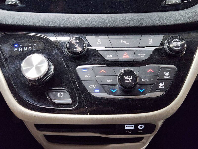 2018 Chrysler Pacifica Touring Plus