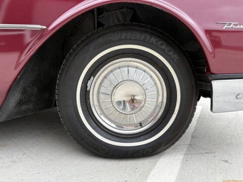 1961 Ford Thunderbird