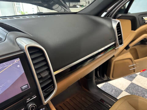 2017 Porsche Cayenne