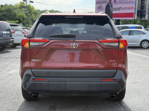 2019 Toyota RAV4 XLE