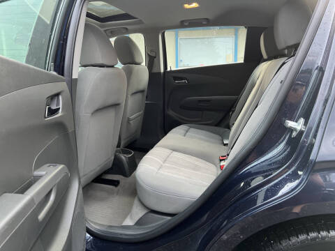 2016 Chevrolet Sonic LT Auto