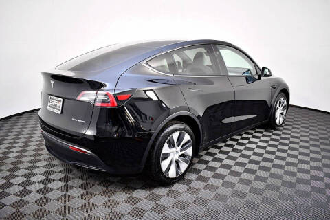 2024 Tesla Model Y Long Range