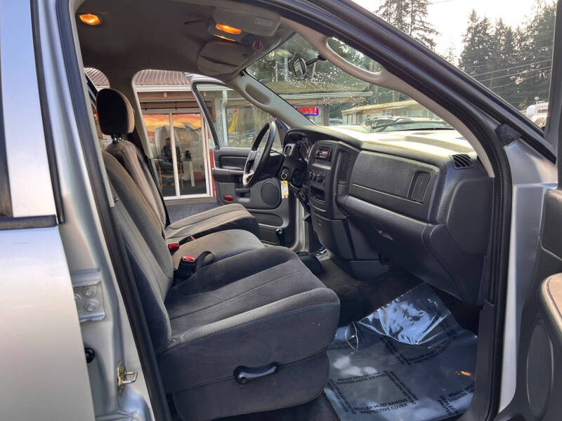 2005 Dodge Ram 2500 SLT