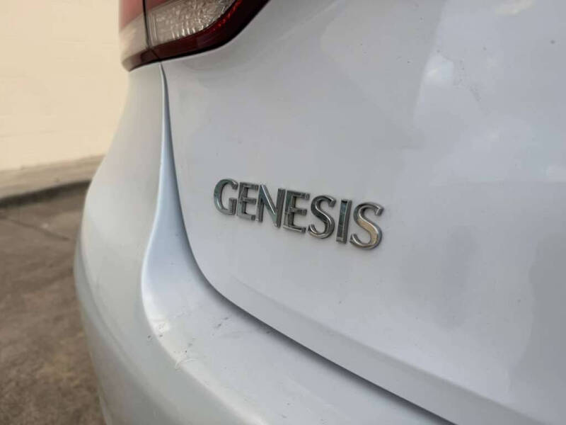 2015 Hyundai Genesis 3.8L