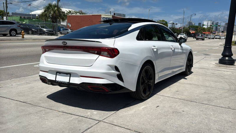 2021 Kia K5