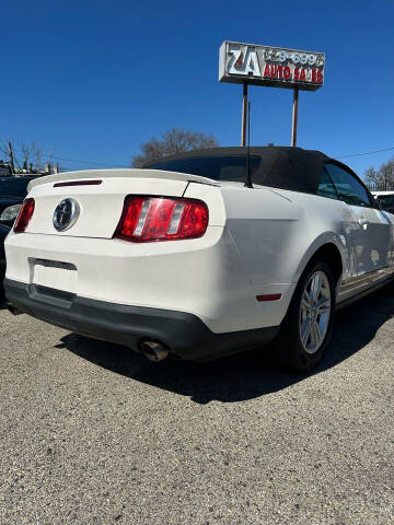2012 Ford Mustang V6