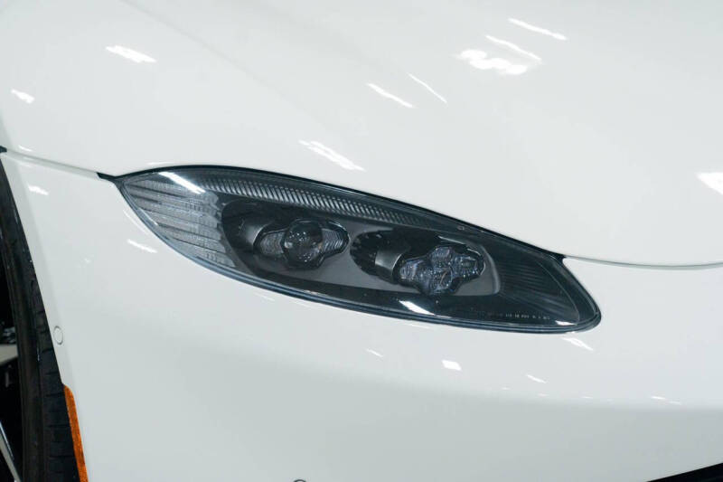 2019 Aston Martin Vantage