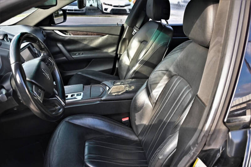 2014 Maserati Ghibli S Q4