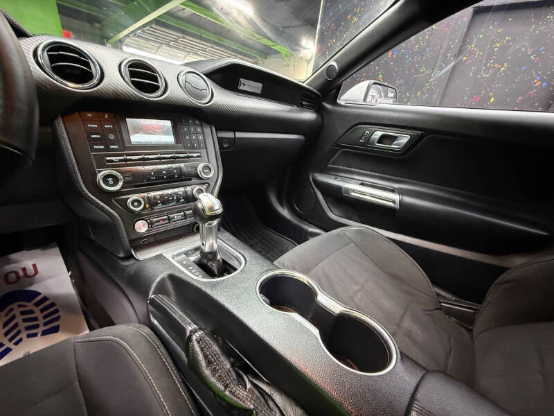 2018 Ford Mustang EcoBoost